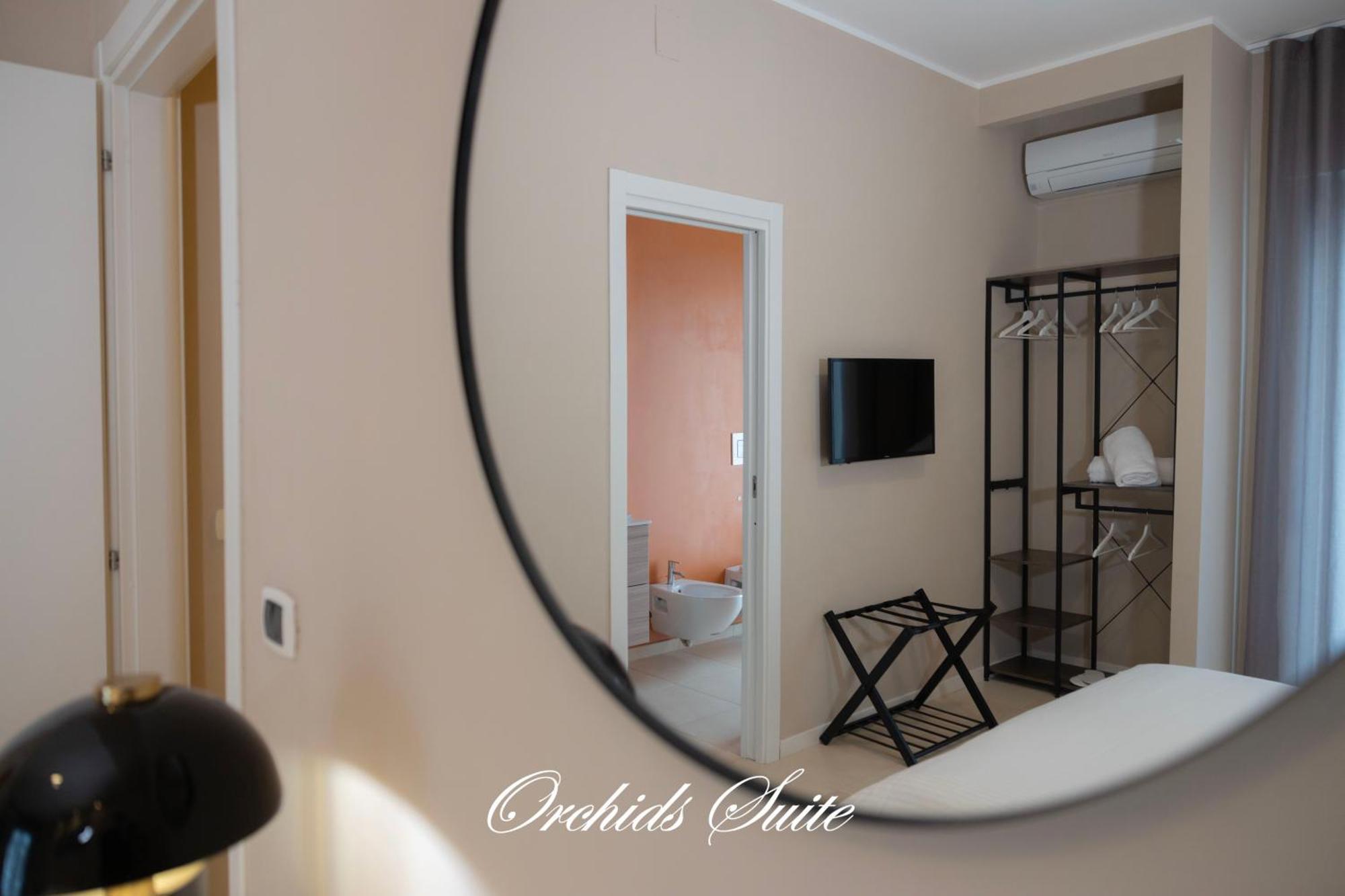 Orchids Suite Μπάρι Εξωτερικό φωτογραφία